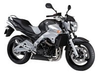 Sport Bike Suzuki Gsr 600 11